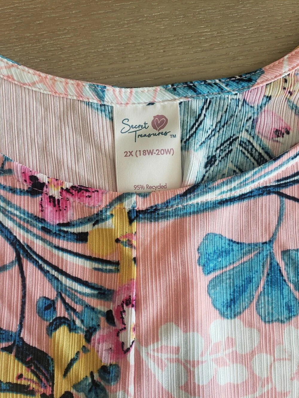 Secret Treasures Pink Floral Cami and Shorts Set - Picture 2 of 5